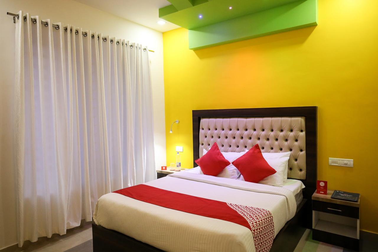 Hotel Oyo 10152 Rail View Residency Alappuzha Zewnętrze zdjęcie